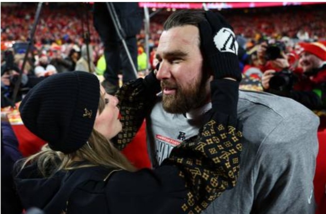 Fans Saying the Same Thing About Travis Kelce Amid Major Taylor Swift Decision Read more