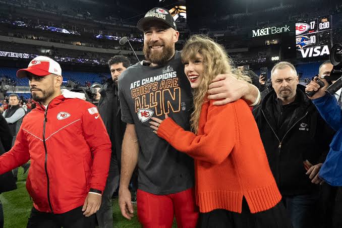 “Absolutely rocking”: Taylor Swift's Indianapolis show left Travis Kelce absolutely smitten